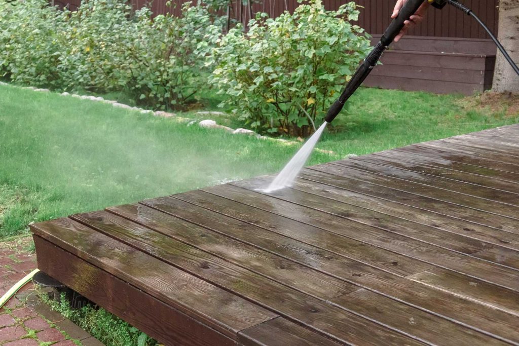 How Power Washing Your Maryland Home This Spring